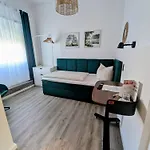 Schaefers Hotel, Self-check-in, Gratis Baeckerfruehstueck フェヒタ