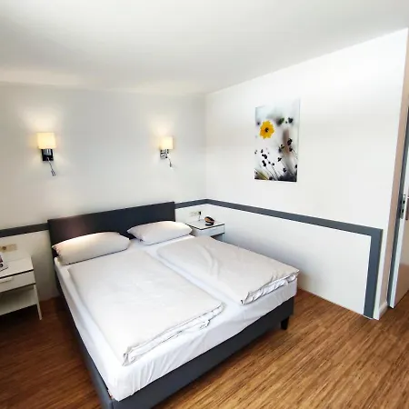 Schaefers Hotel, Self-Check-In, Gratis Baeckerfruehstueck 3* Vechta