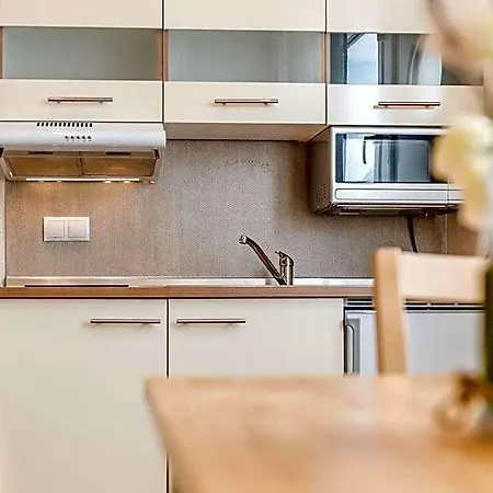 Schaefers Hotel, Innenstadt, Baeckerfruehstueck Inklusive & Smart Check-In Ab 14 Uhr 3*