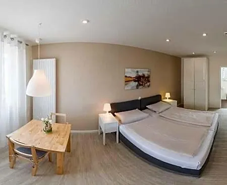 Schaefers Hotel, Innenstadt, Baeckerfruehstueck Inklusive & Self Check-In 베크타