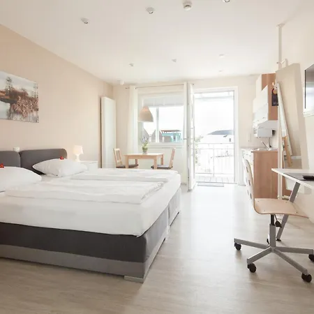 Hotel Schaefers Hotel, Self Check-in & Gratis Baeckerfruehstueck 3*