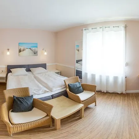 Schaefers Hotel, Self Check-in & Gratis Baeckerfruehstueck