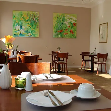 Schaefers Hotel, Self-Check-In, Gratis Baeckerfruehstueck Otel