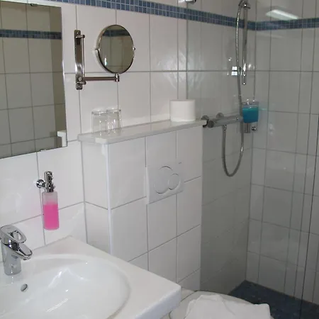 Schaefers Hotel, Self-Check-In, Gratis Baeckerfruehstueck Vechta