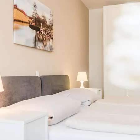 Schaefers Hotel, Self-Check-In, Gratis Baeckerfruehstueck فندق 3*