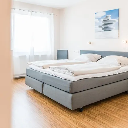 Schaefers Hotel, Self Check-in & Gratis Baeckerfruehstueck