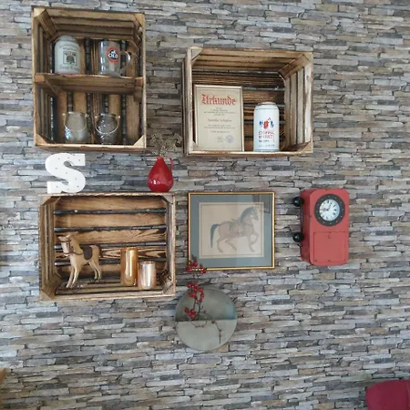 Schaefers Hotel, Self-Check-In, Gratis Baeckerfruehstueck